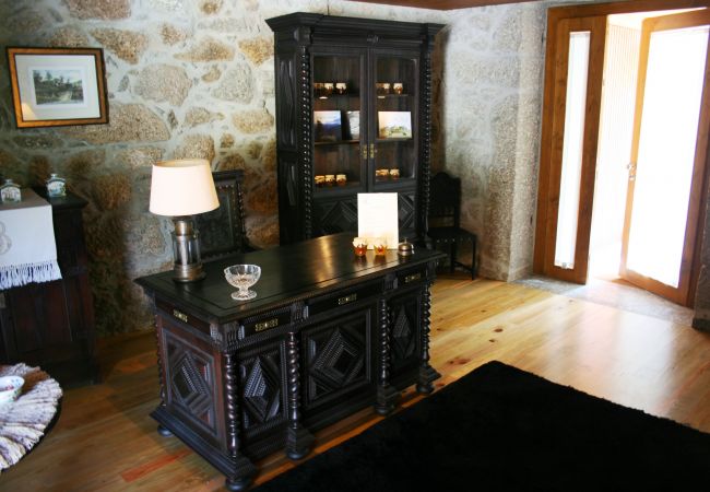 Casa rural em Arcos de Valdevez - Casa do Pomar Vista Jardim - Eido do Pomar Casa rural em Arcos de Valdevez - Casa do Pomar Vista Jardim - Eido do Pomar