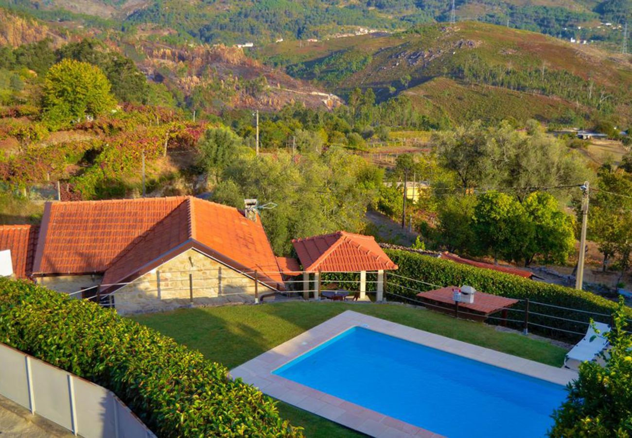 Casa em Arcos de Valdevez - Casa da Laranjeira