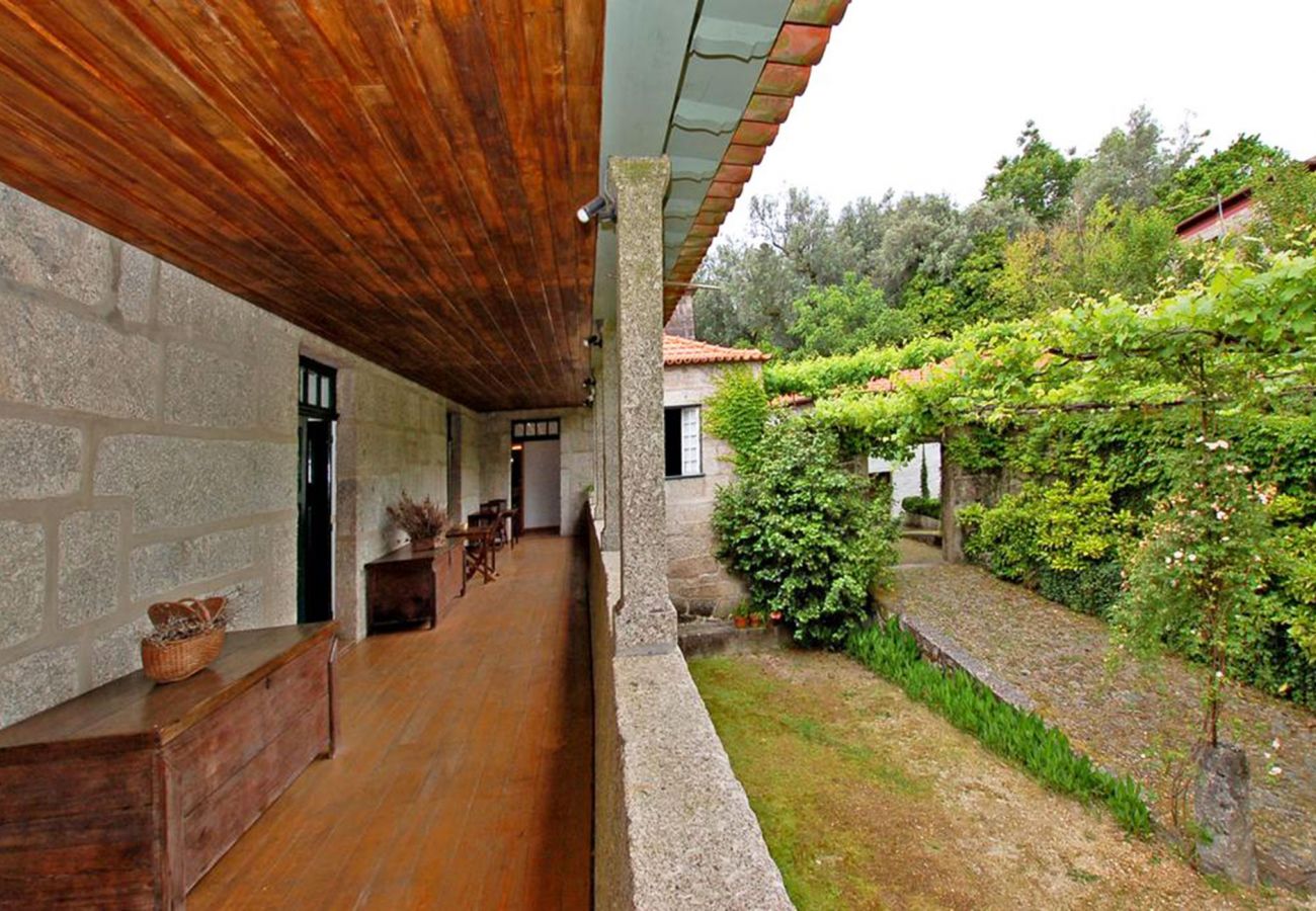 Casa rural em Póvoa de Lanhoso - Casa de Alfena