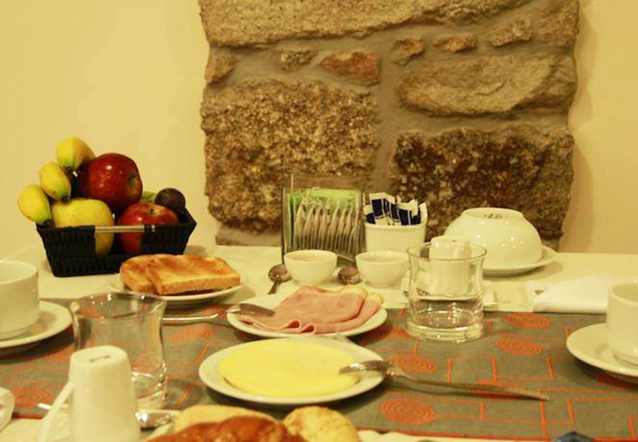Quarto em Póvoa de Lanhoso - Quarto Duplo - DM Turismo Rural