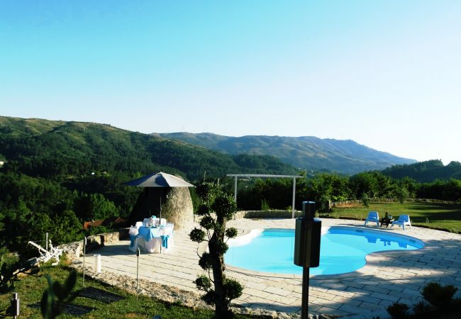 Casa em Vieira do Minho - Casa da Nogueira - Quinta Cercas da Costa Casa em Vieira do Minho - Casa da Nogueira - Quinta Cercas da Costa