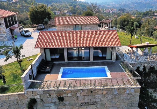 Casa em Terras de Bouro - Casa Teresa - Turismo Rural Peixoto