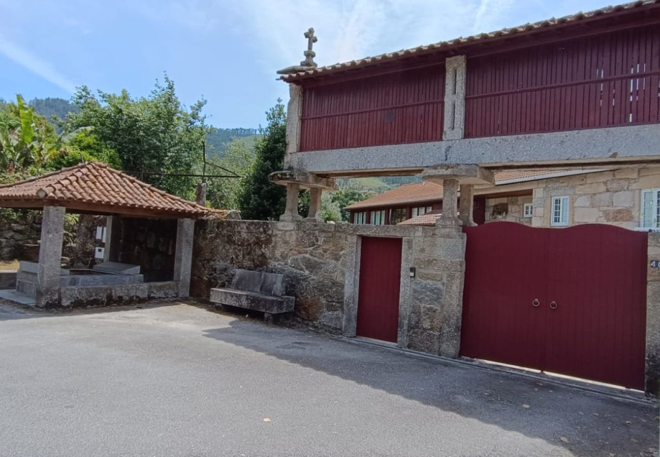Casa rural em Terras de Bouro - Casa Roupar
