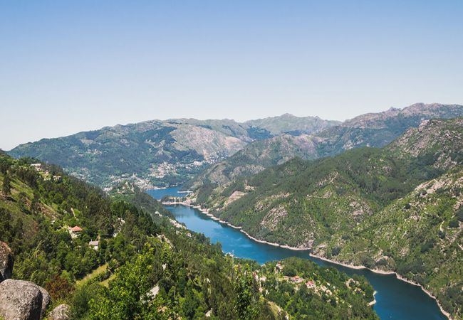 Casa em Vieira do Minho - Casa do Cubo - Pousadela Village Casa em Vieira do Minho - Casa do Cubo - Pousadela Village