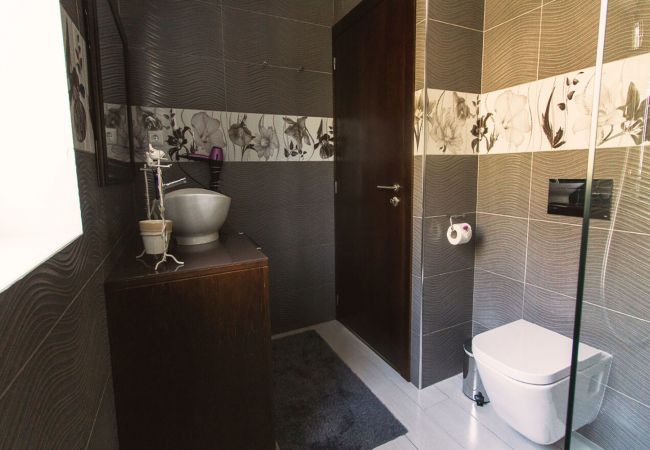 Casa em Vieira do Minho - Casa do Cubo - Pousadela Village Casa em Vieira do Minho - Casa do Cubo - Pousadela Village