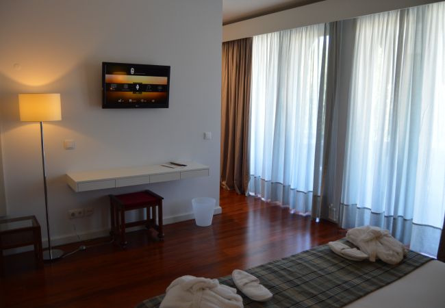 Quarto em Gerês - Hotel S. Bento **** Quarto Duplo Deluxe Quarto em Gerês - Hotel S. Bento **** Quarto Duplo Deluxe