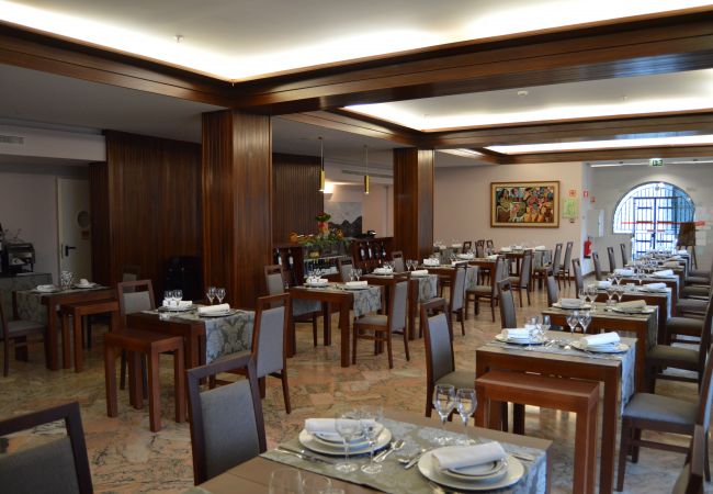 Quarto em Gerês - Hotel S. Bento **** Quarto Duplo Deluxe Quarto em Gerês - Hotel S. Bento **** Quarto Duplo Deluxe