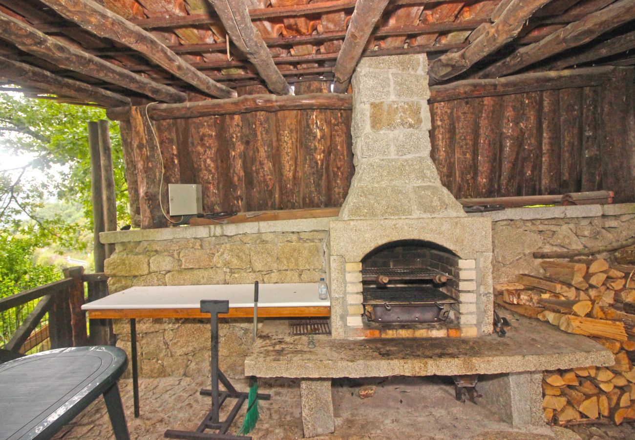 Casa em Gerês - Casa da Terra Nova