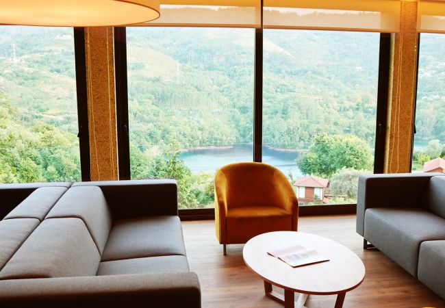 Quarto em Gerês - Suite - Hotel Agrinho Suítes & Spa Gerês Quarto em Gerês - Suite - Hotel Agrinho Suítes & Spa Gerês