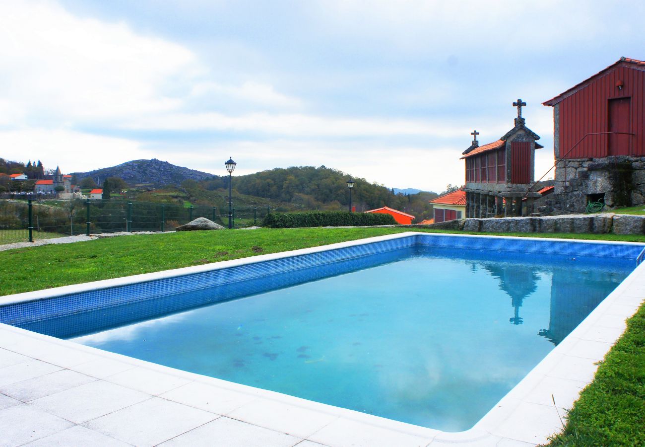 Casa rural em Gerês - Casa dos Bernardos T5