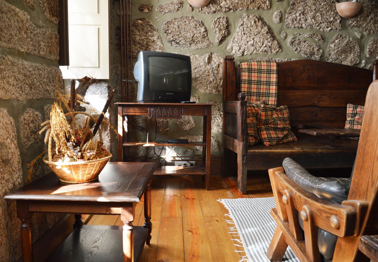 Casa rural em Gerês - Casa dos Bernardos T5