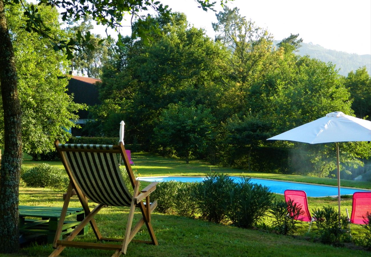 Bungalow em Arcos de Valdevez - Casa da Árvore - Quinta Lamosa