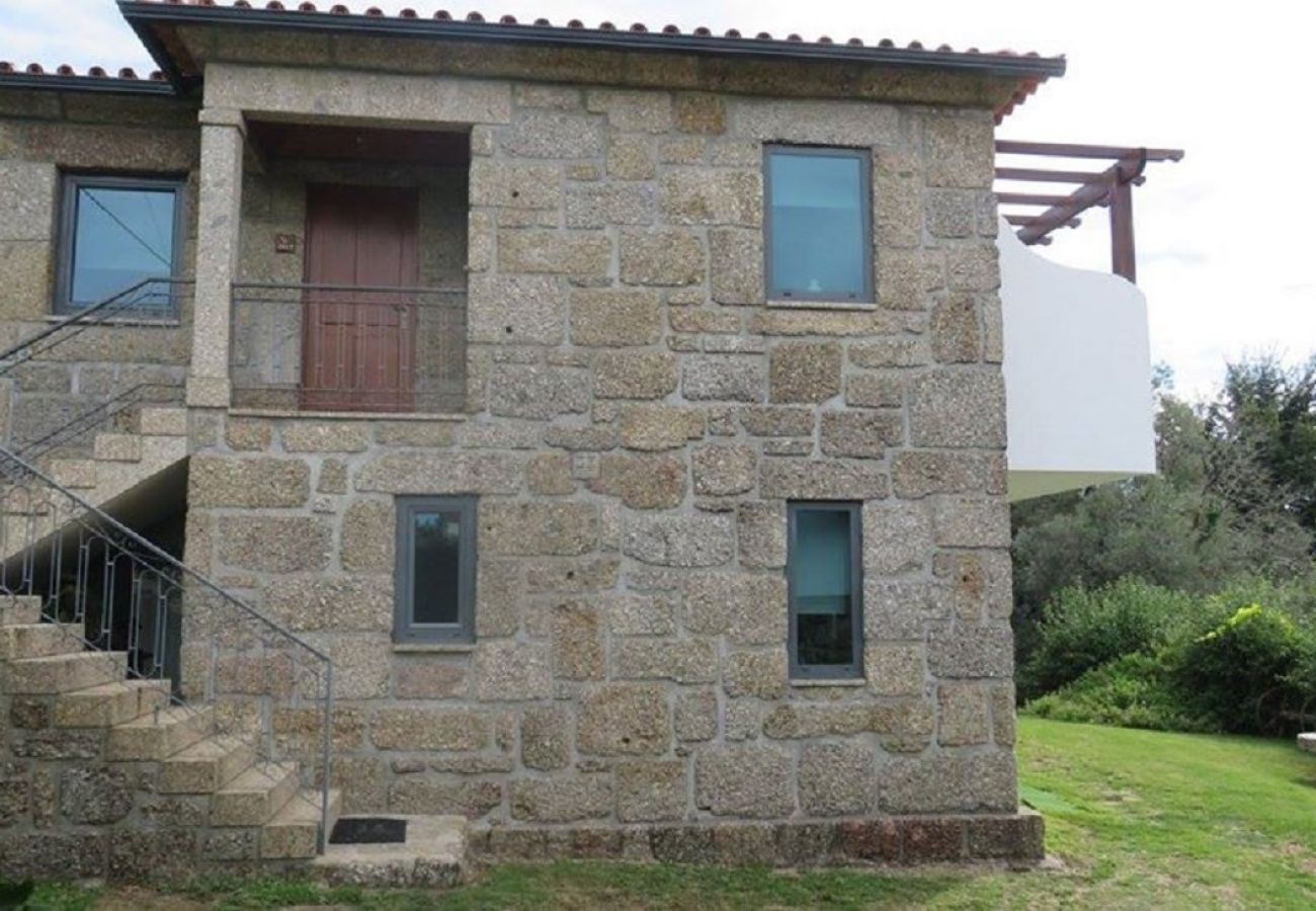 Casa rural em Vieira do Minho - Apartamento T0 Frente Eira do Mercador