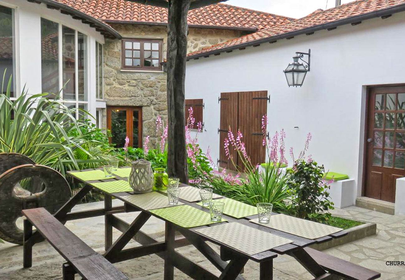 Casa rural em Vieira do Minho - Casa do Contador