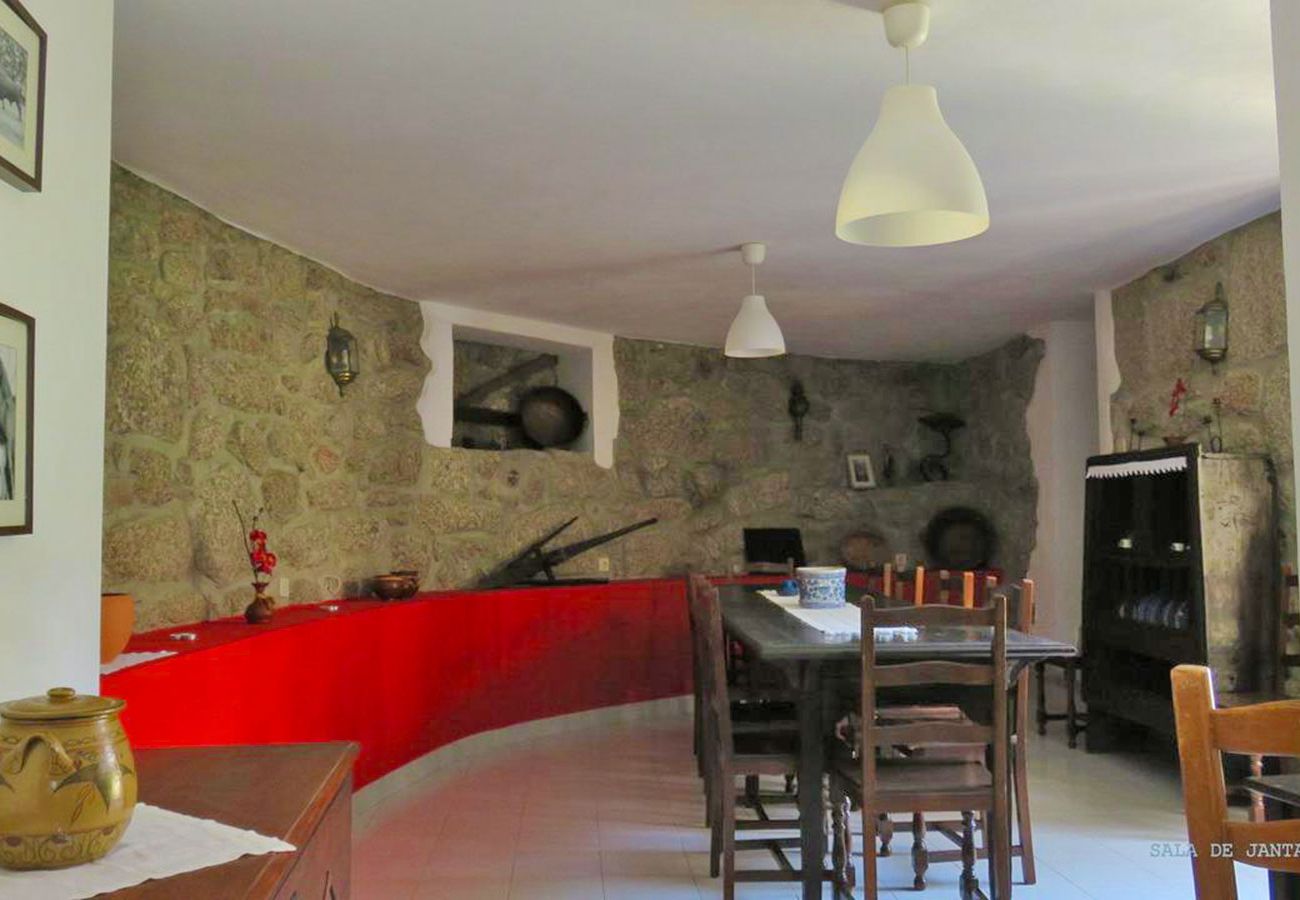 Casa rural em Vieira do Minho - Casa do Contador