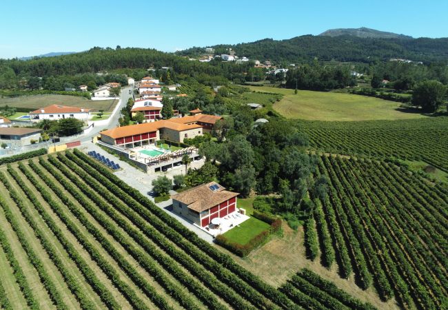 Quarto em Amares - Quarto Duplo/Twin Superior - Casa Lata Quarto em Amares - Quarto Duplo/Twin Superior - Casa Lata