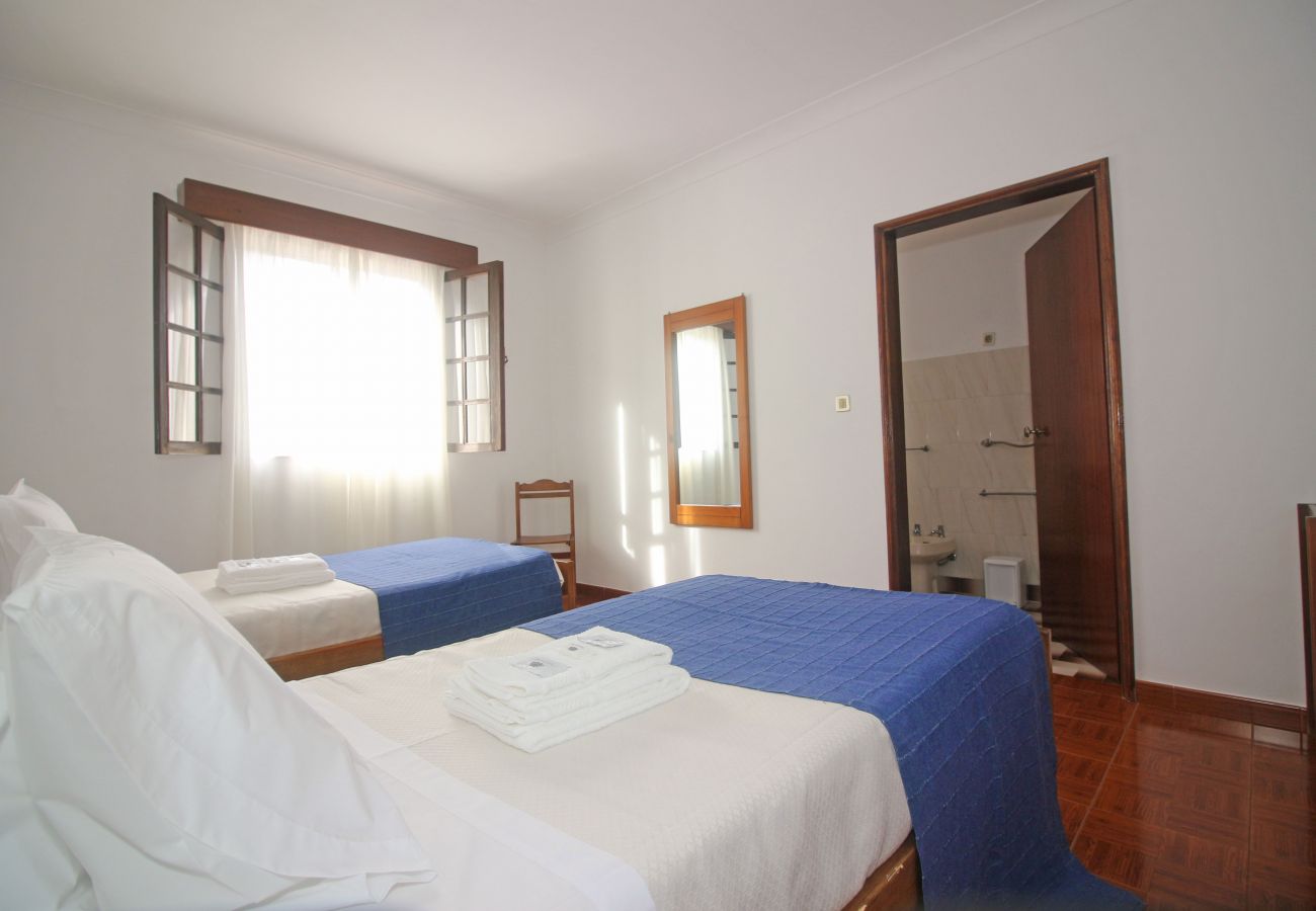 Quarto em Gerês - Serrana Gerês - Quarto Triplo