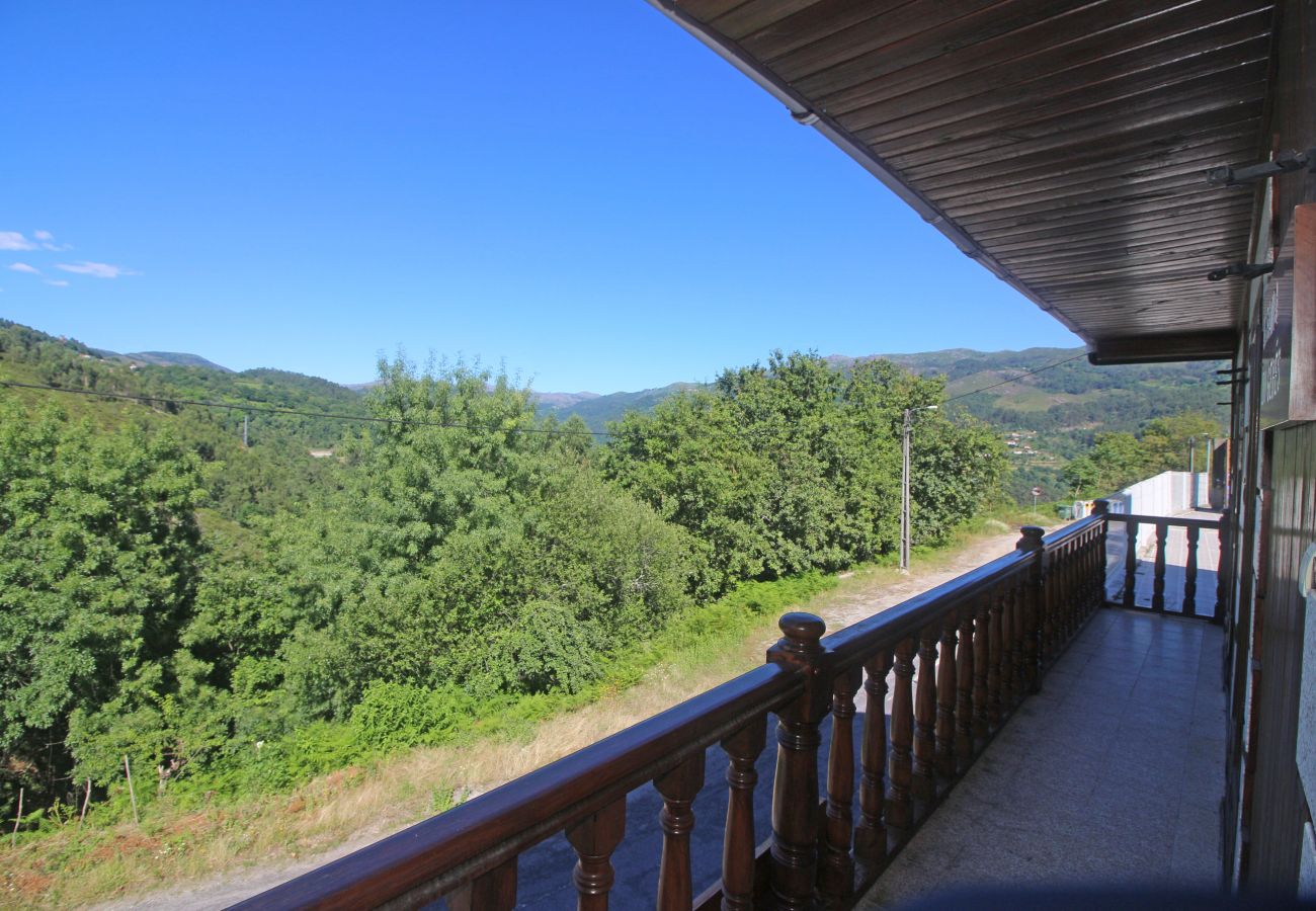 Casa em Terras de Bouro - Casa Varanda do Gerês