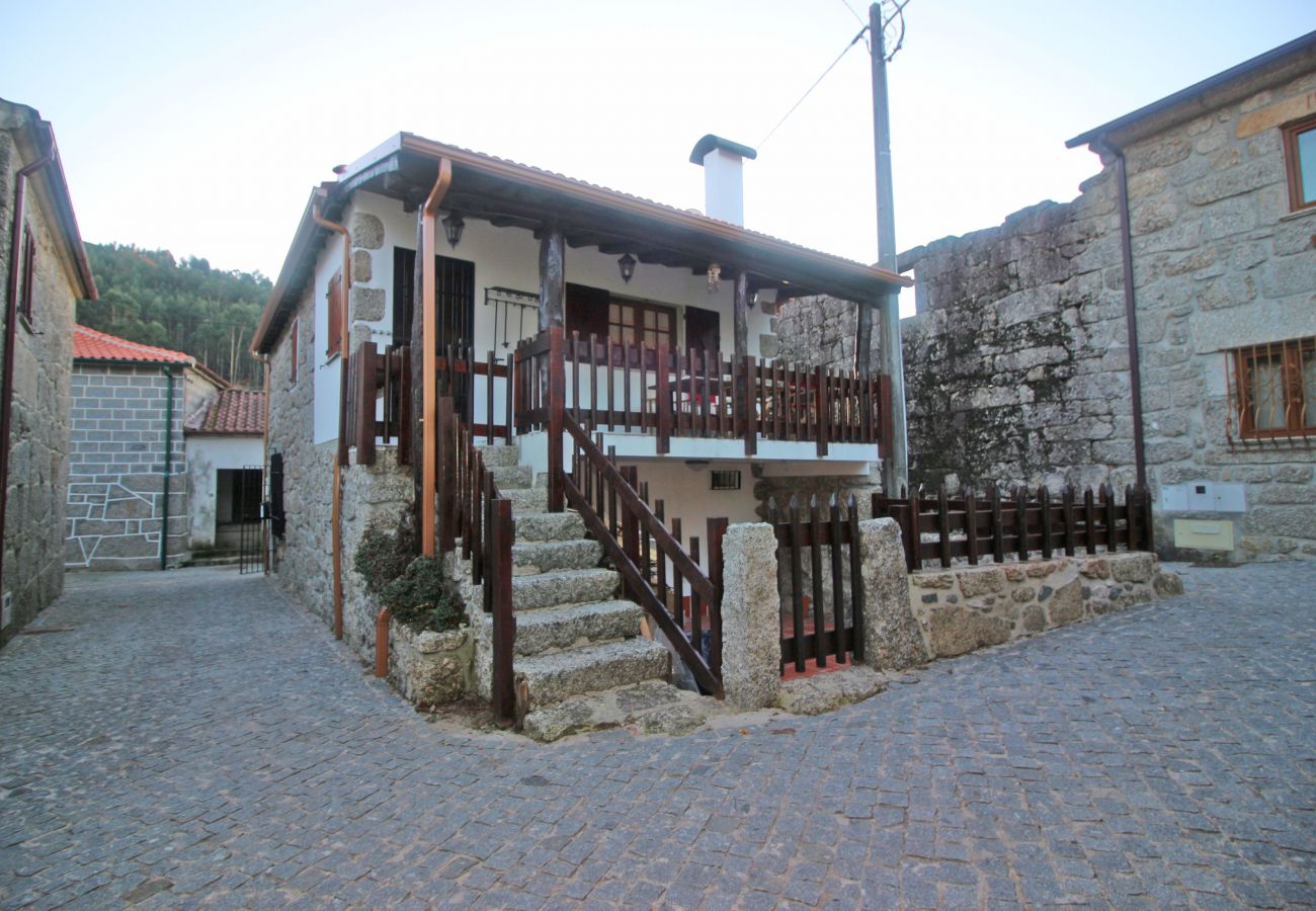 Casa Férias Gerês Natureza Montanha Petfriendly