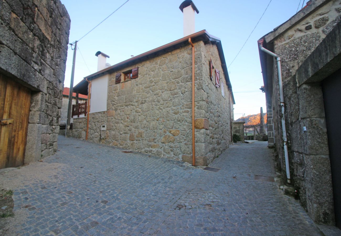 Casa Férias Aldeia Tradicional Gerês 