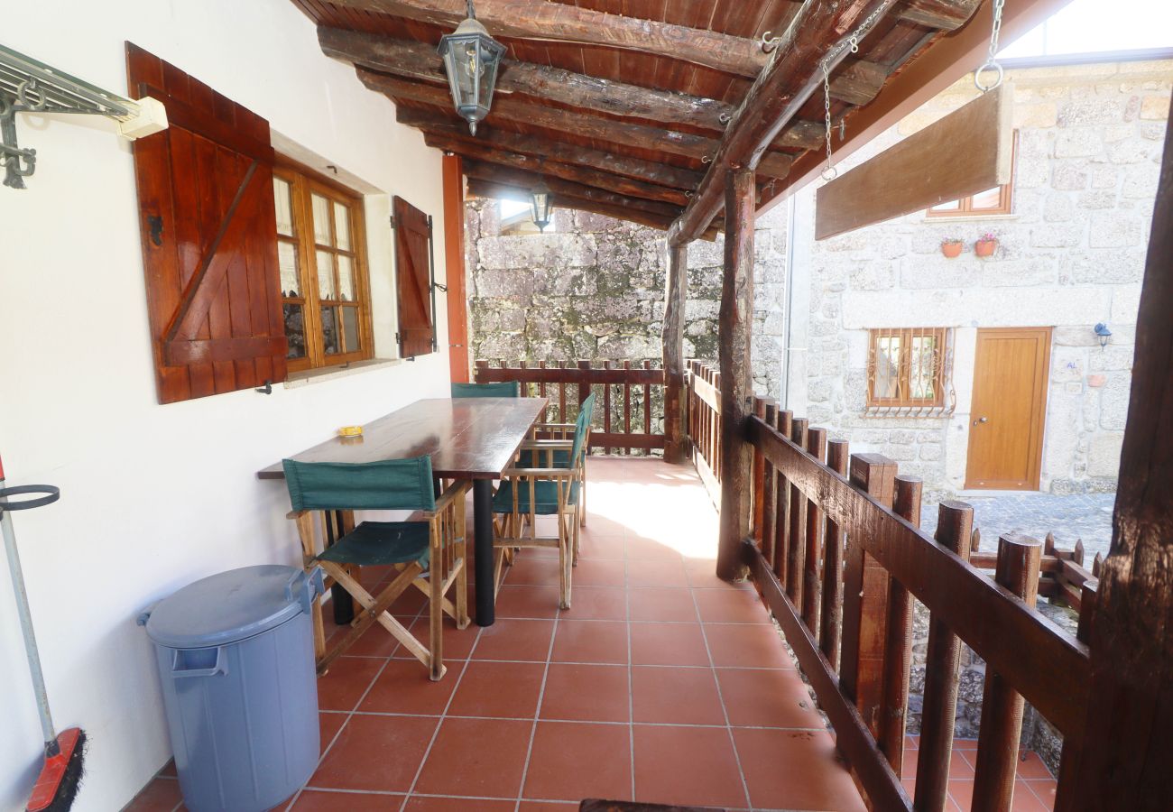 Terraço Exterior Férias Gerês Natureza