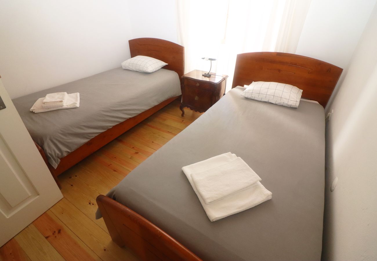 Quarto Duplo Solteiro Alojamento Rural Geres Férias