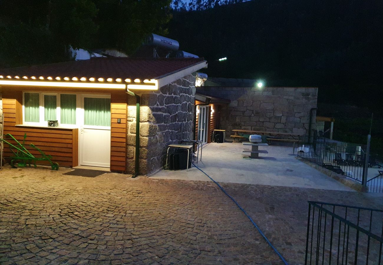 Casa em Vieira do Minho - Casa Souto do Monte – T4 “Burguês”