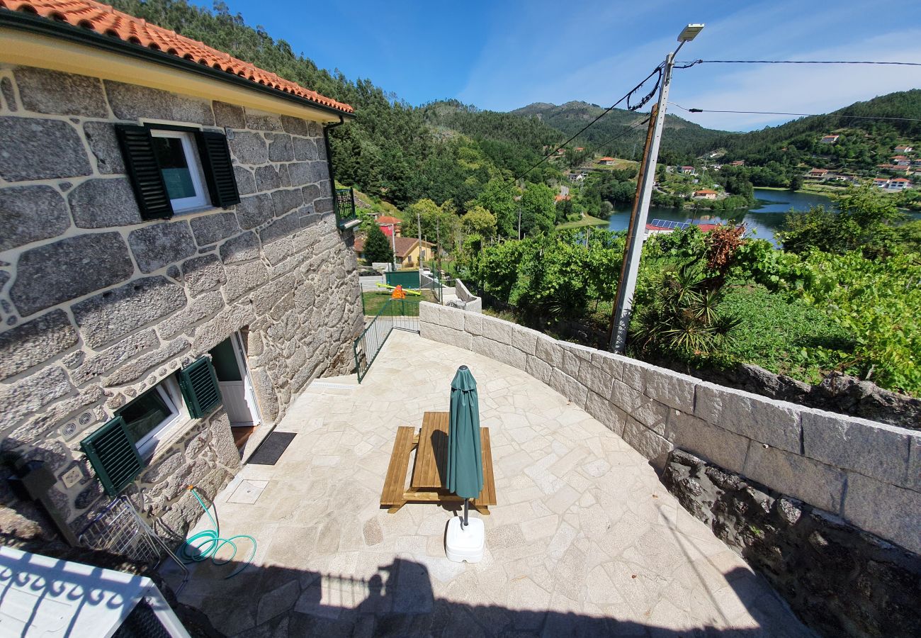 Casa em Vieira do Minho - Casa Souto do Monte - T2 “Vintage”
