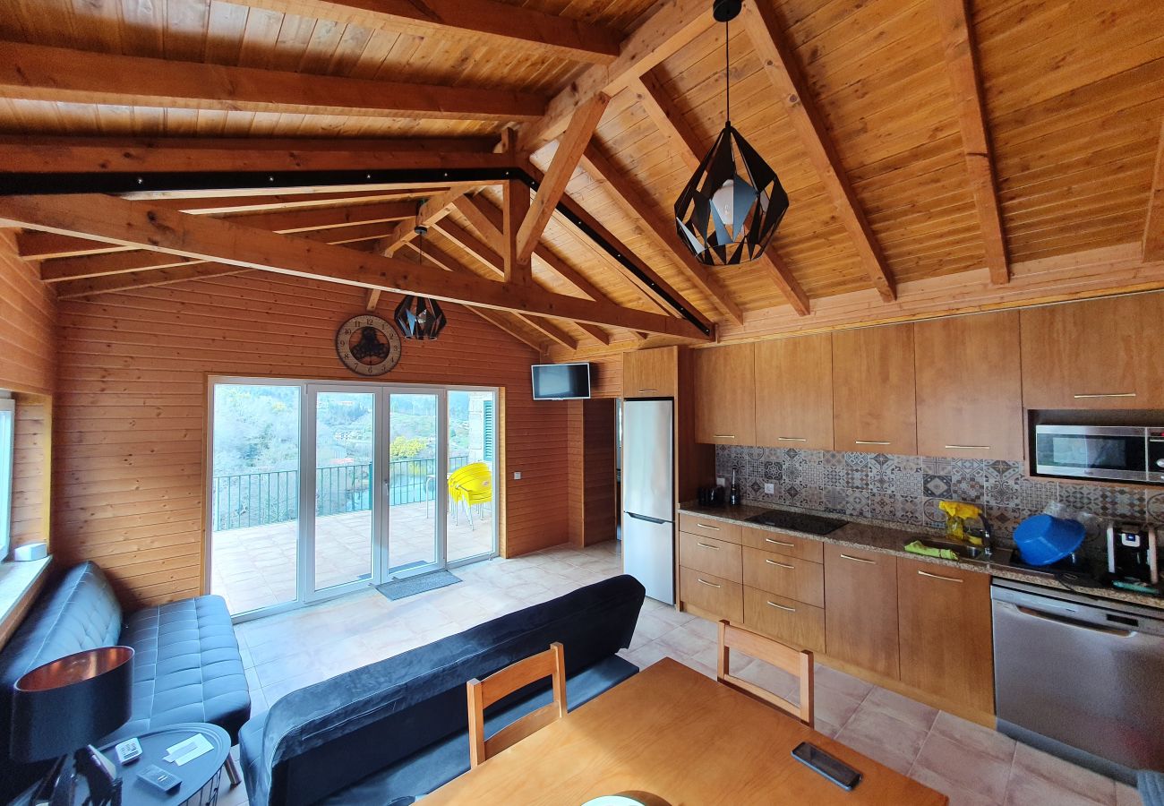 Casa em Vieira do Minho - Casa Souto do Monte - T2 “Abrigo”