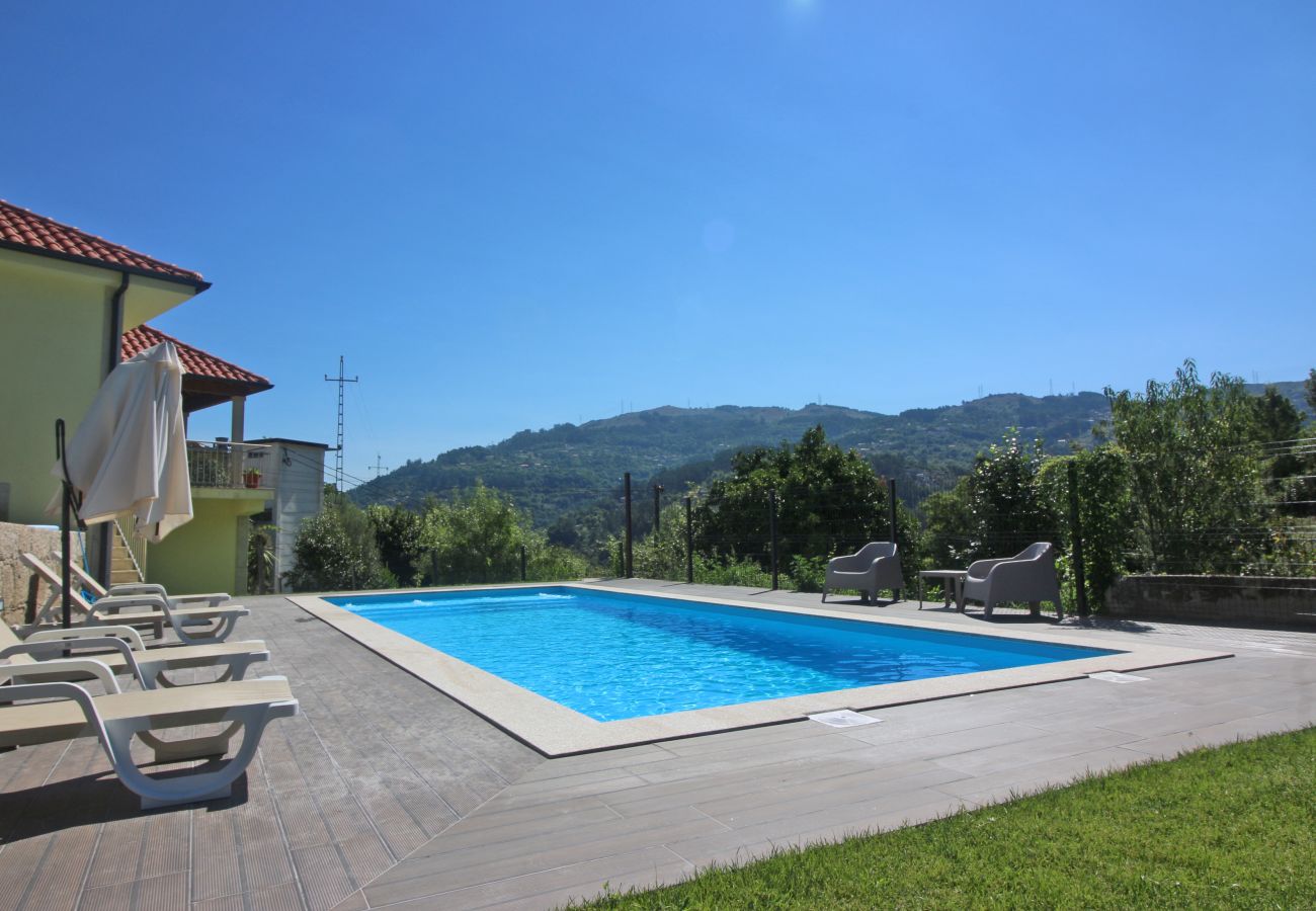 Casa em Gerês - Casa dos Henriques