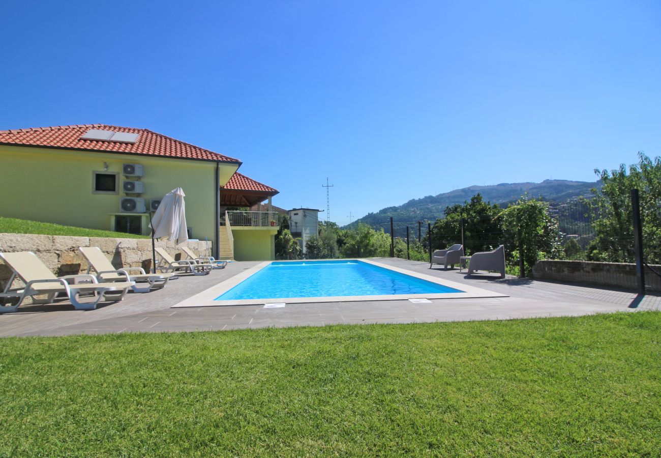 Casa em Gerês - Casa dos Henriques