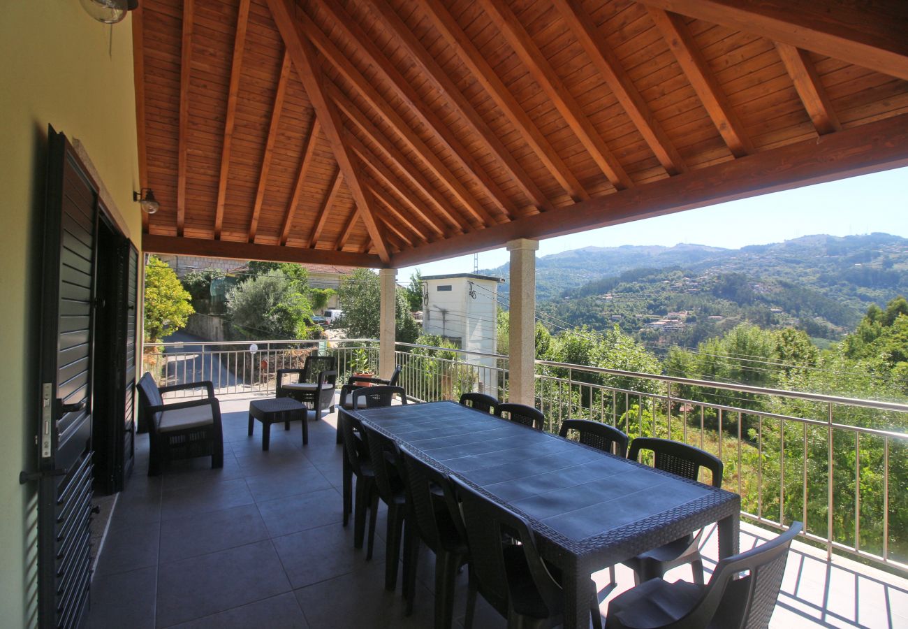 Casa em Gerês - Casa dos Henriques