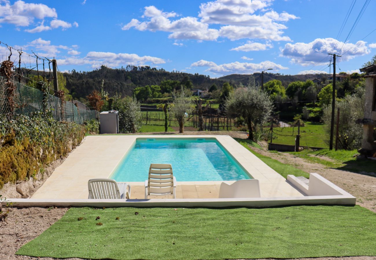 Alojamento de turismo rural em Vieira do Minho - Casa da Laranjeira Turismo Rural