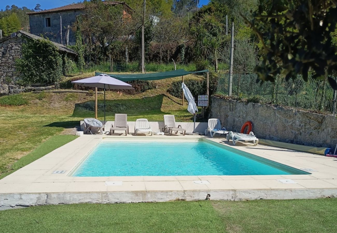 Alojamento de turismo rural em Vieira do Minho - Casa da Laranjeira Turismo Rural