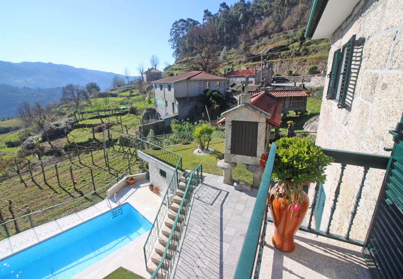 Casa rural em Gerês - Eira Costa House