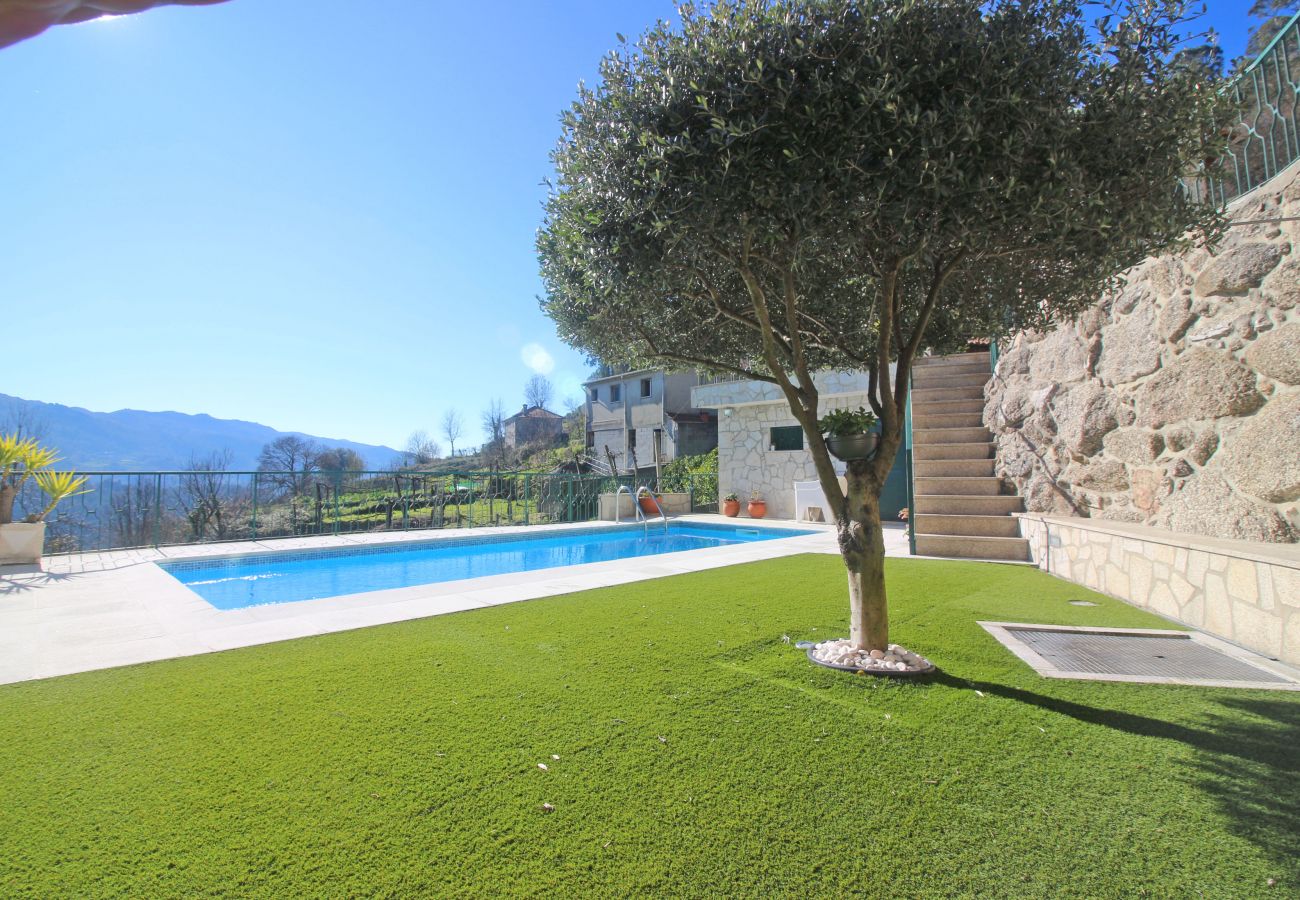 Casa rural em Gerês - Eira Costa House