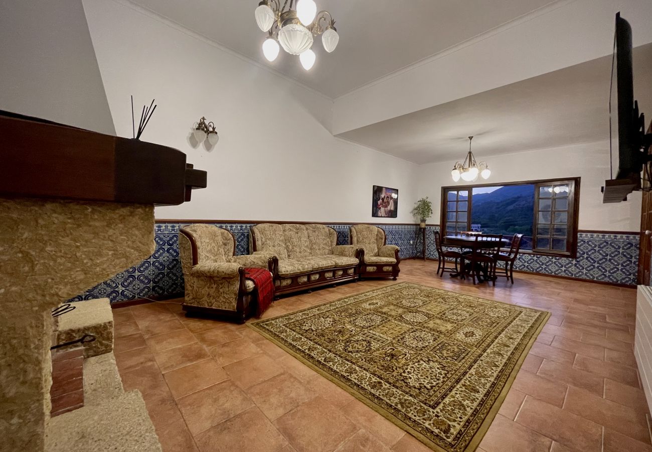 Casa em Terras de Bouro - Villa Bouro