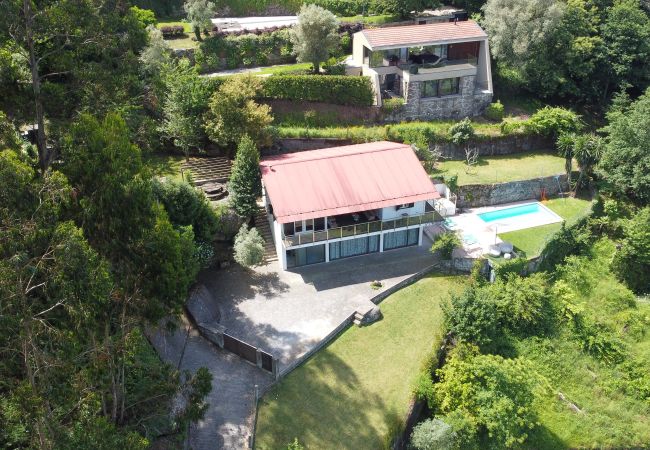 Villa em Vieira do Minho - Casa da Quintã