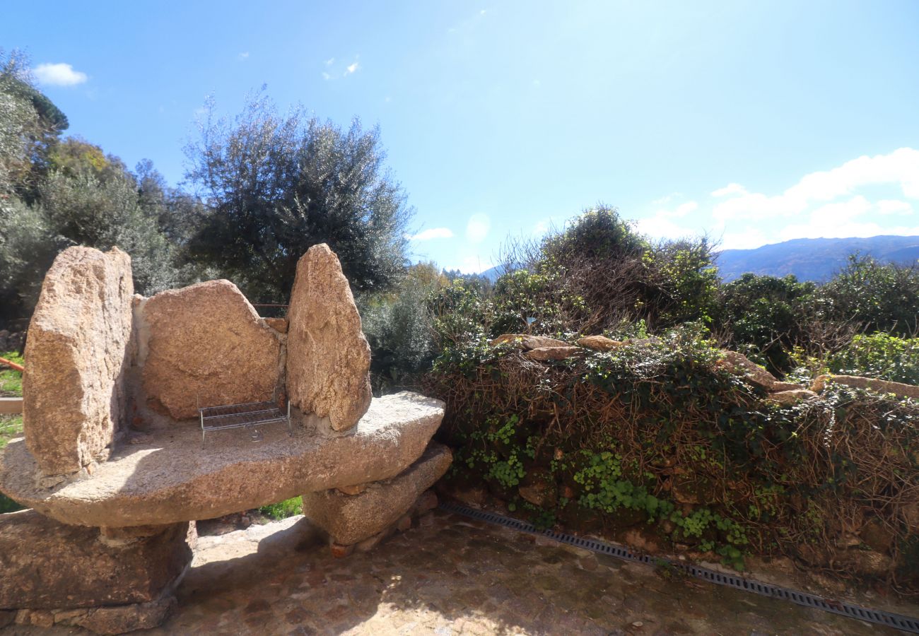 Alojamento de turismo rural em Gerês - Casa dos Meões