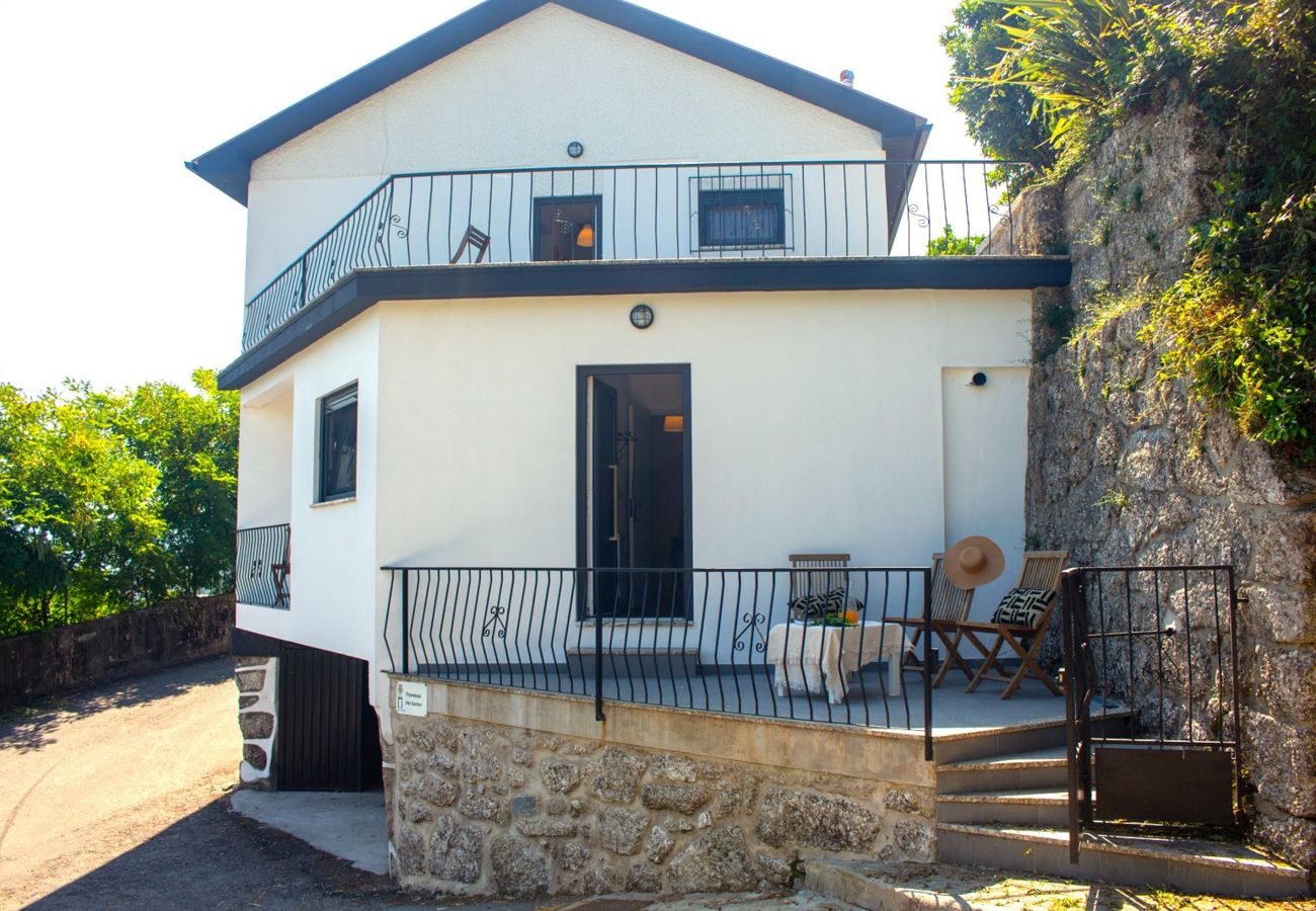 Alojamento de turismo rural em Gerês - Casa da Cruz