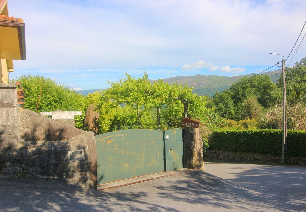 Casa em Gerês - Casa da Pala