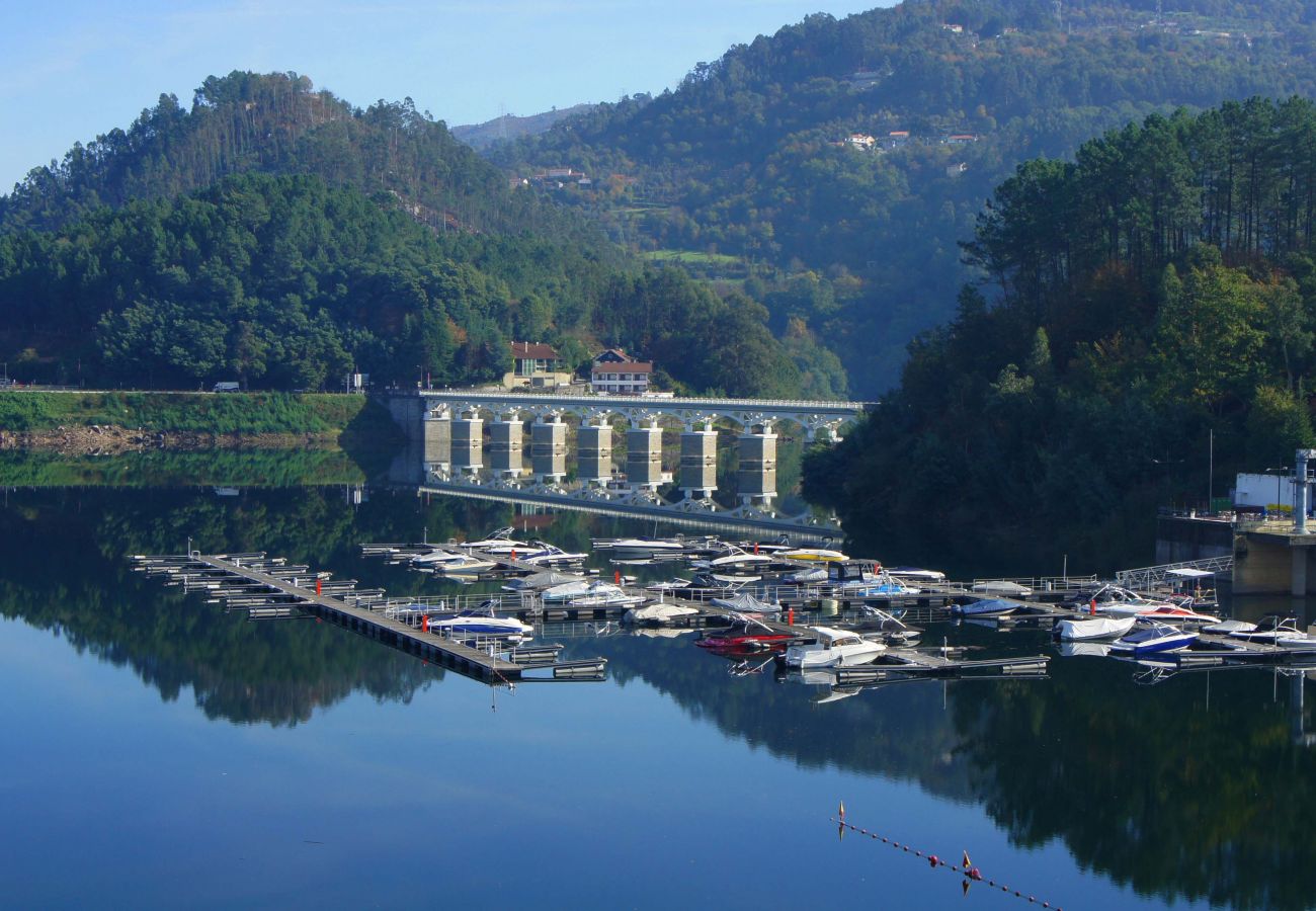 Rent by room in Gerês - Quarto Quádruplo - Pôr do Sol