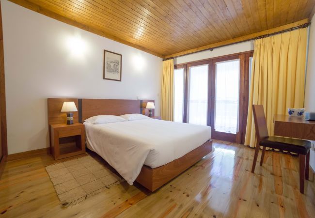 Villa in Gerês - Casa da Cachoeira - Villas do Agrinho Villa in Gerês - Casa da Cachoeira - Villas do Agrinho