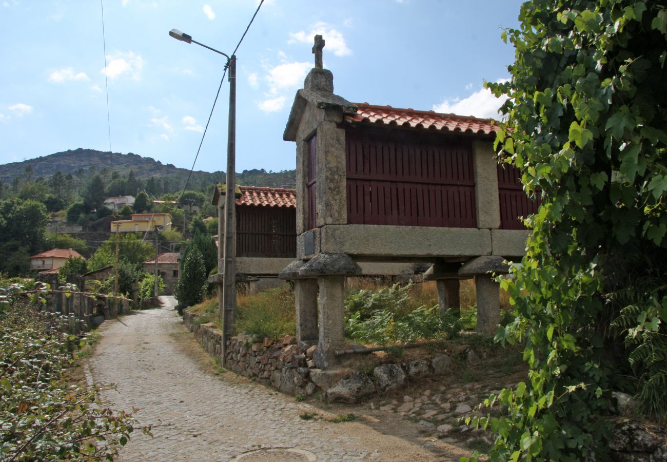 Cottage in Campo do Gerês - Casa da Roseira T1