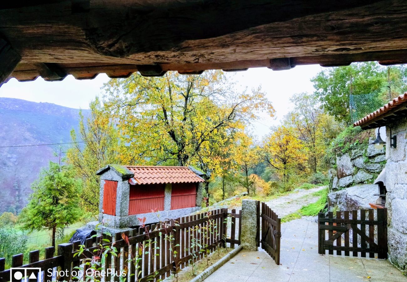 Cottage in Terras de Bouro - Casa das Cerejeiras