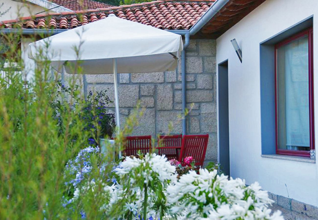 Cottage in Arcos de Valdevez - Casinha de Loureda I