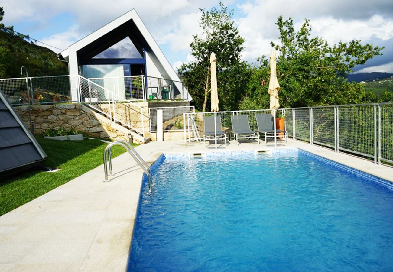 Bungalow in Arcos de Valdevez - Cabana do Tiaguinho