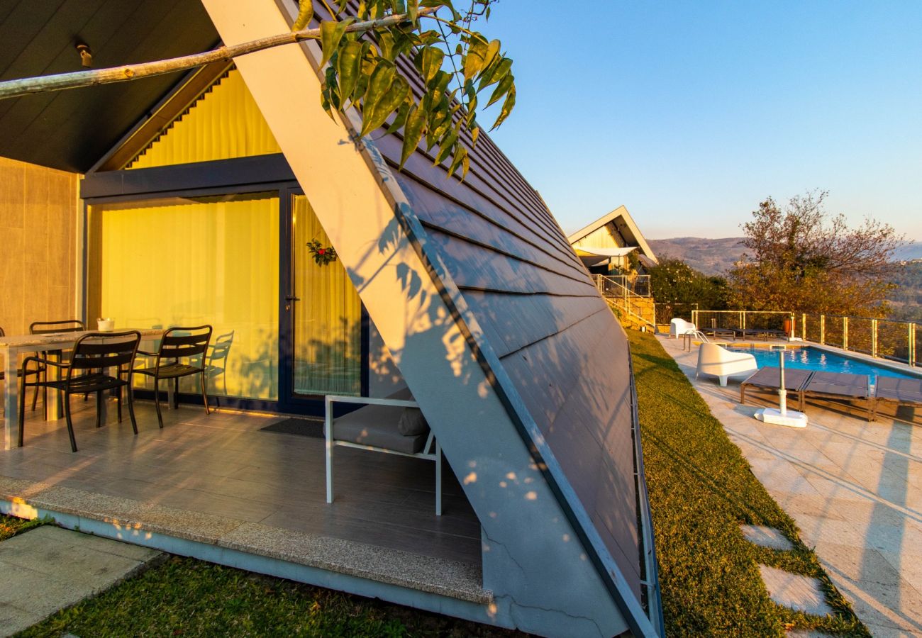 Bungalow in Arcos de Valdevez - Cabana do Tiaguinho