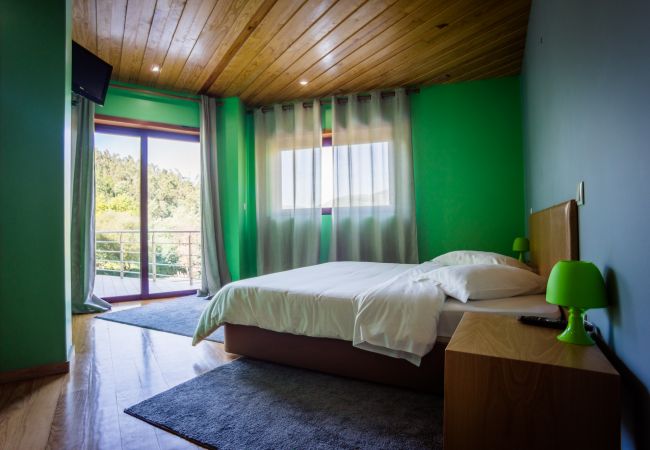 Rent by room in Gerês - Quartos do Hotel Quinta do Rio Gerês Rent by room in Gerês - Quartos do Hotel Quinta do Rio Gerês
