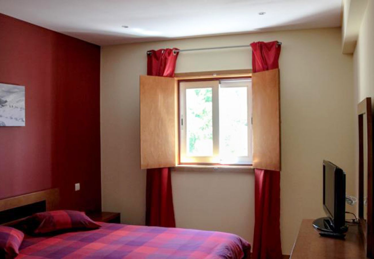 Rent by room in Gerês - Quarto Duplo - Encostas da Torre
